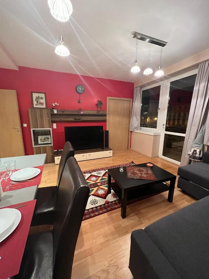 Luxury Apartment Dunapest With Spa And Pool Boedapest Buitenkant foto