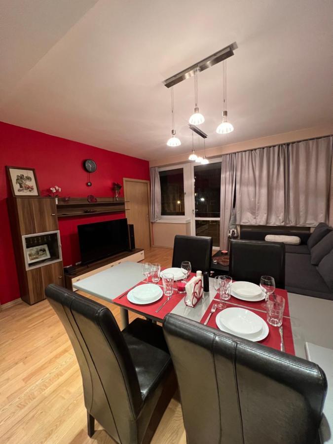 Luxury Apartment Dunapest With Spa And Pool Boedapest Buitenkant foto